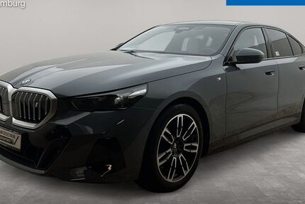 BMW i5 28.317 km 57.995 &euro; Barsbüttel bei Hamburg 22885