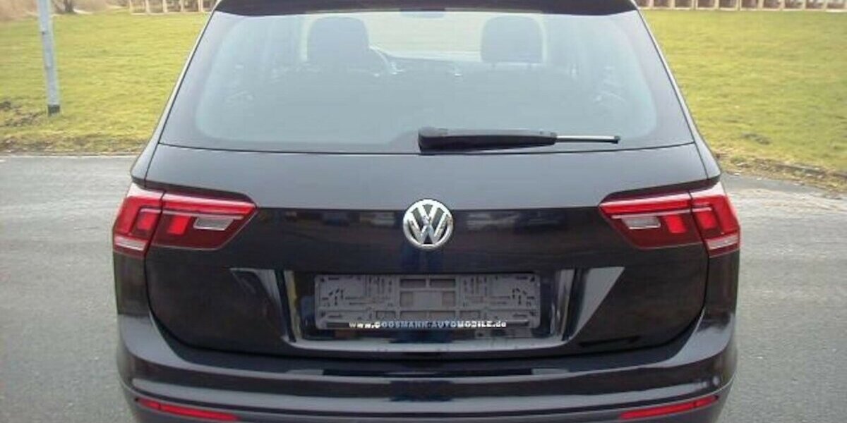 VW Tiguan 2.0 TDI Sound- Navi-ACC-AHK-LED-18Zoll 289.996 km 11.999 &euro; Wittmund 26409