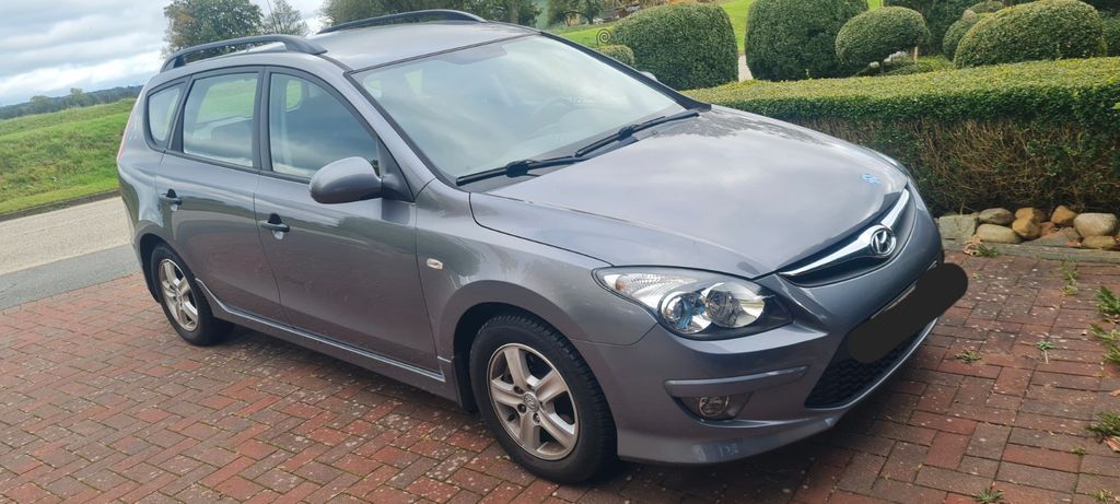 Hyundai i30 48.000 km 5.900 € Krummendiek 25554