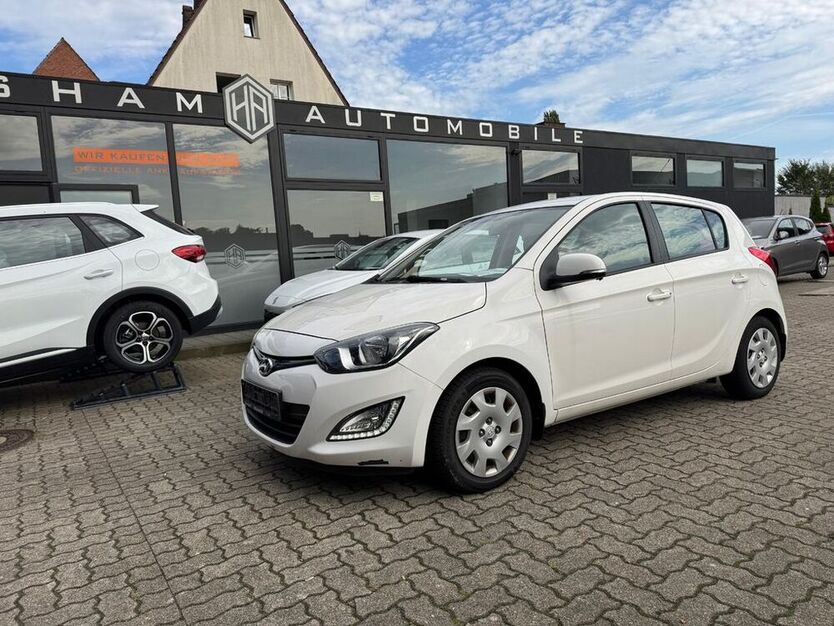 i20