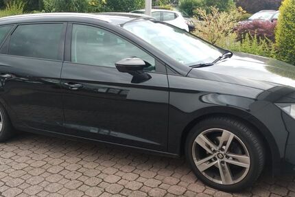 Seat Leon 106.000 km 14.250 &euro; Vellmar 34246