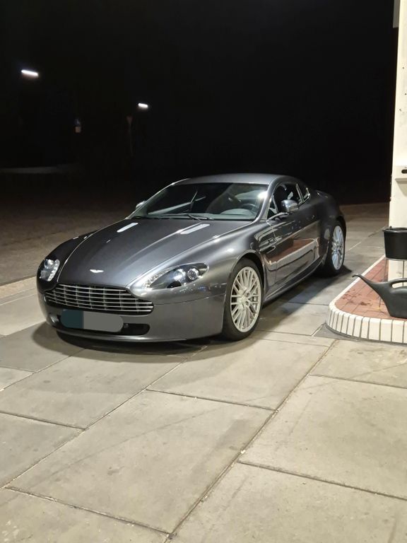 Aston Martin V8 Vantage 62.200 km 52.900 € Leichlingen (Köln/Düsseldorf) 42799
