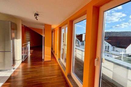 Wohnung Niedernhausen - 3 Zimmer, 82 m&sup2;, 279.000&euro; | Angebot:25921282