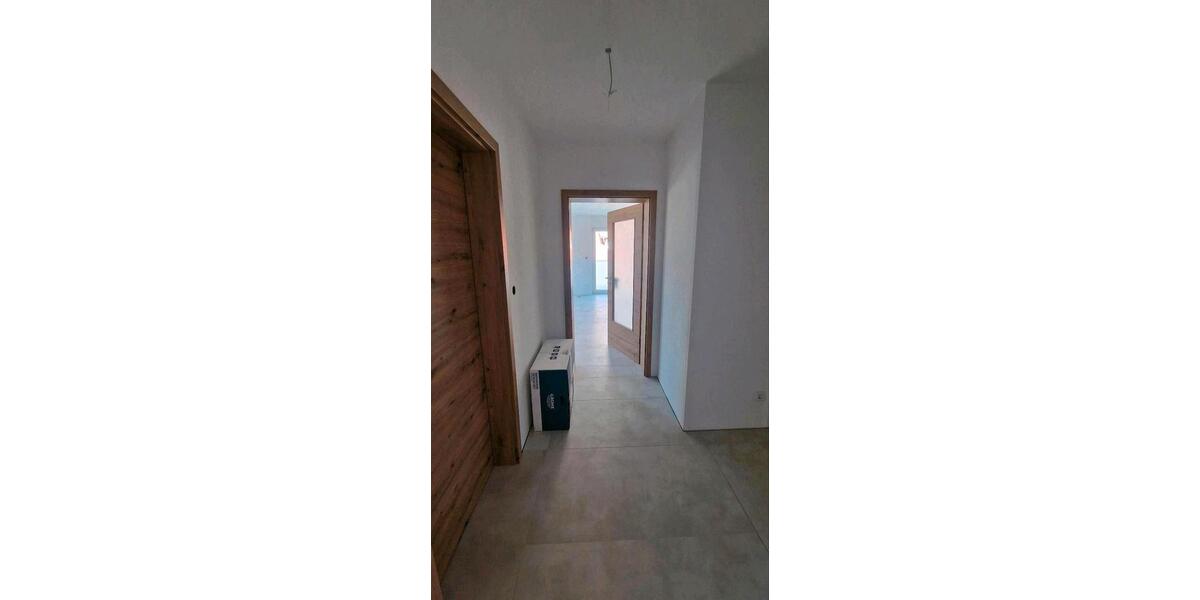 Etagenwohnung Schwandorf - 2 Zimmer, 66 m&sup2;, 735&euro; | Angebot:26395876