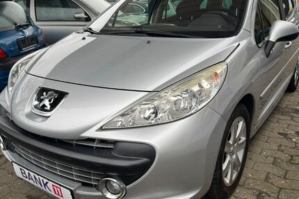 Peugeot 207 117.252 km 4.490 &euro; Lübeck 23556