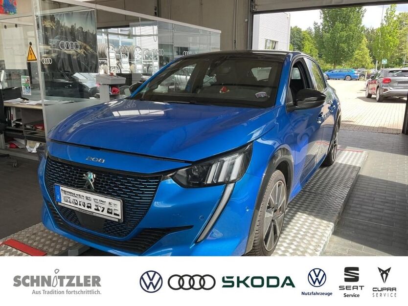 Peugeot 208 51.470 km 16.950 € Hilden 40721