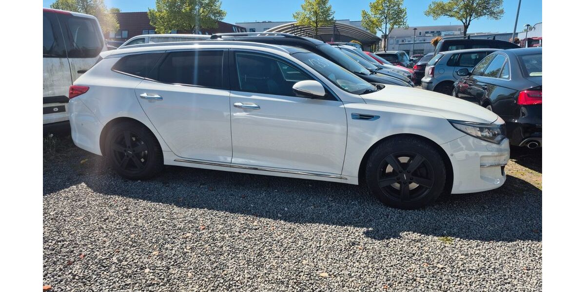 Kia Optima 110.000 km 11.999 &euro; Achim 28832