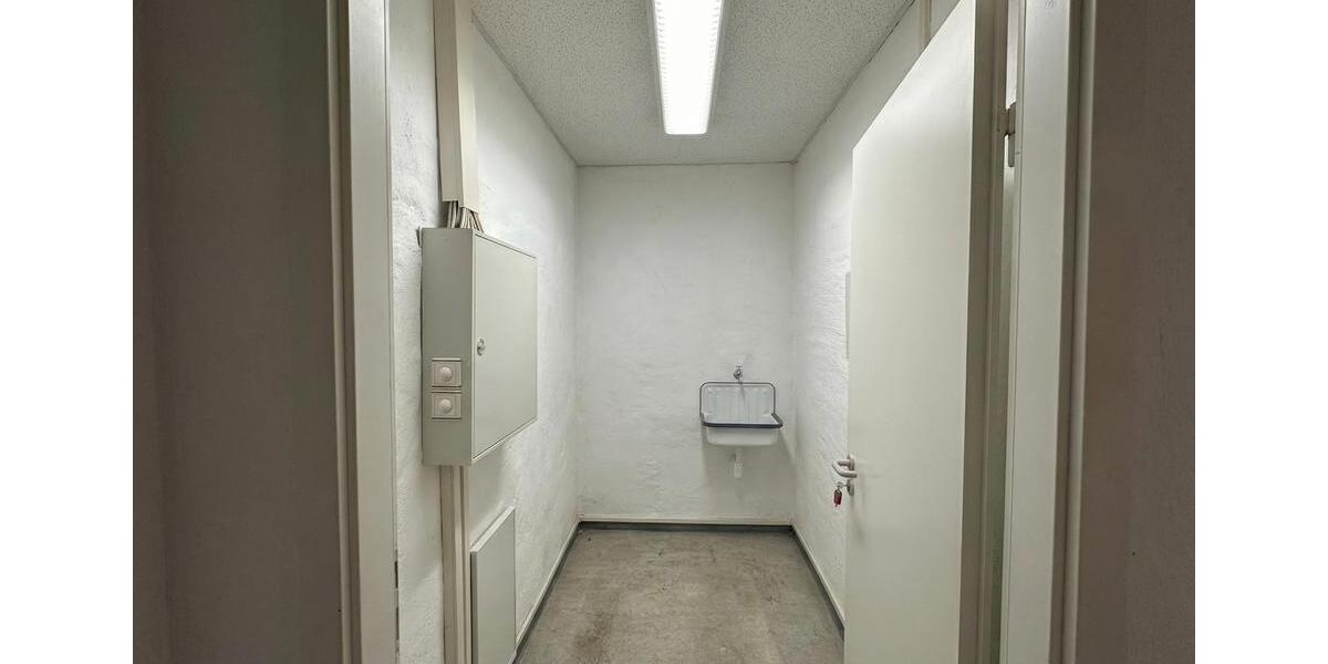 Gewerbeobjekt Neubrandenburg Datzeberg - 1.040&euro; | Angebot:25102286