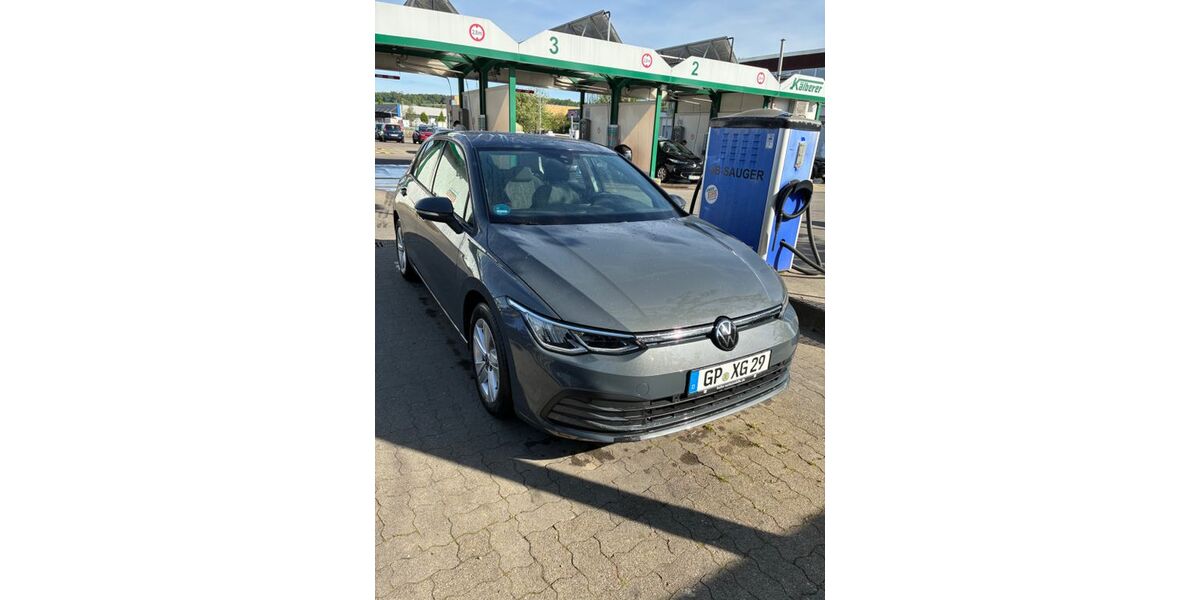 VW Golf 61.000 km 18.900 &euro; Uhingen 73066