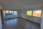 Helle, moderne 3-Zimmer-Wohnung mit großer Terrasse und Garage –