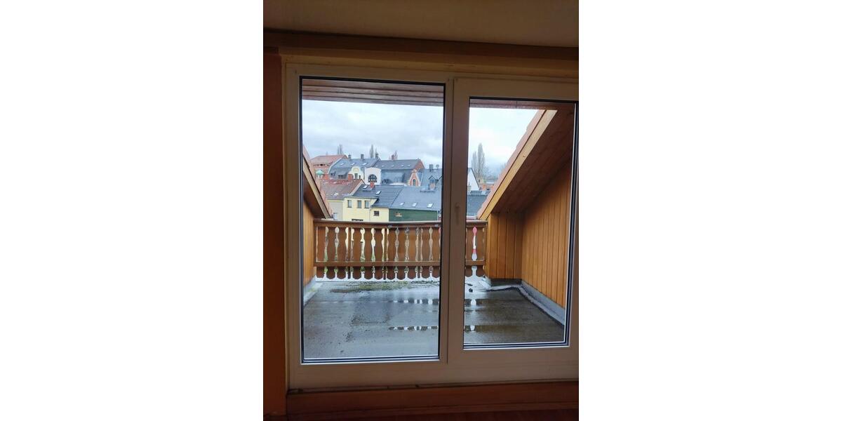 Mehrfamilienhaus, Wohnhaus Werdau - 8 Zimmer, 200 m&sup2;, 125.000&euro; | Angebot:26962795