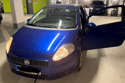 Fiat Punto 153.897 km 1.999 &euro; München 80997