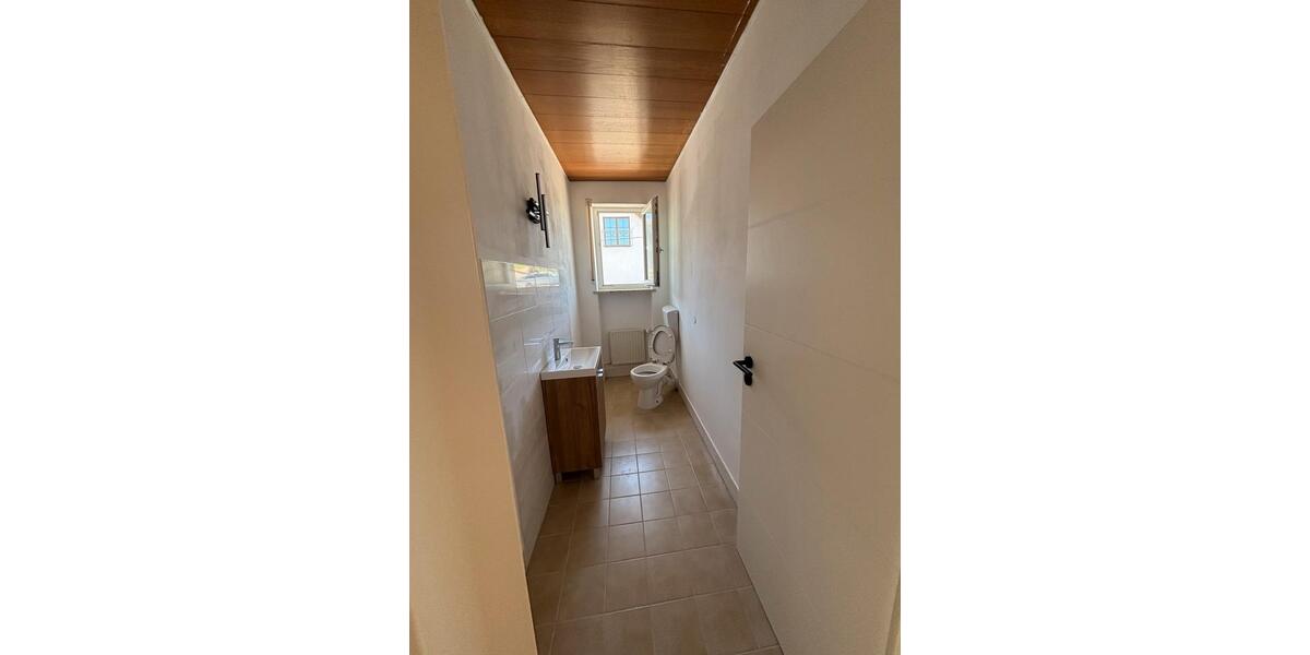 Etagenwohnung Wolfsegg - 2 Zimmer, 95 m&sup2;, 999&euro; | Angebot:26416488