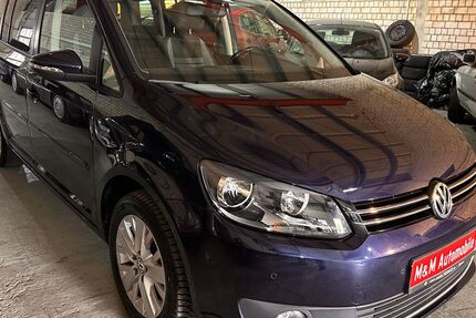 VW Touran 143.000 km 6.999 &euro; Hamburg 21079