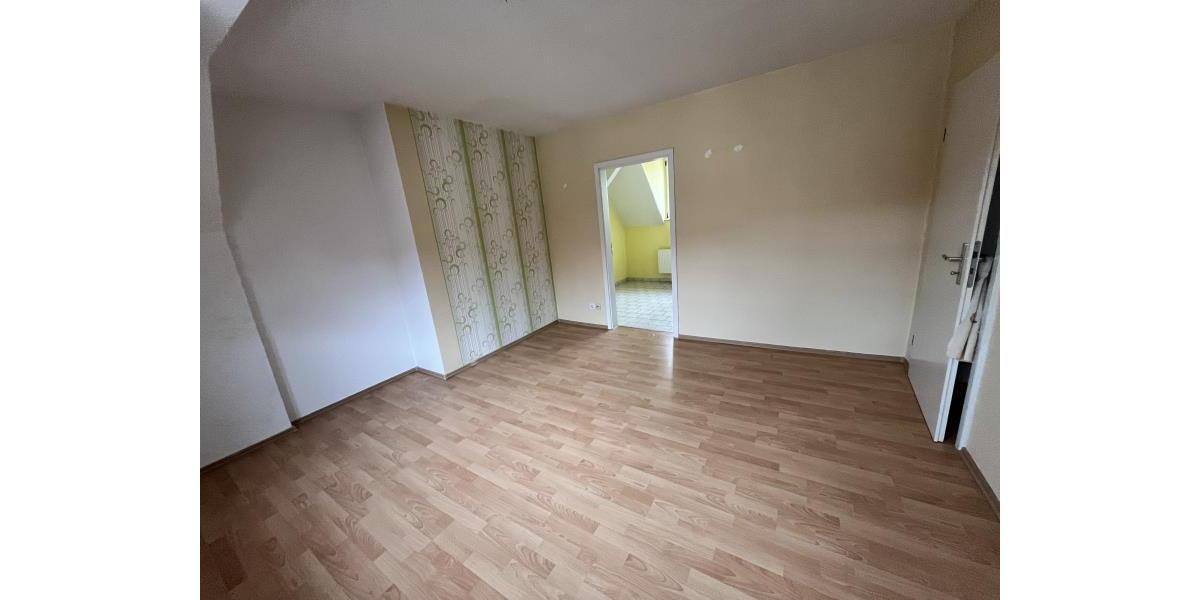 Etagenwohnung Hainichen - 2 Zimmer, 46 m&sup2;, 289&euro; | Angebot:26635768