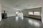 Etagenwohnung Schiffweiler - 5 Zimmer, 130 m&sup2;, 1.250&euro; | Angebot:26473092