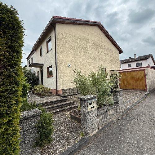 Doppelhaushälfte Neckarsulm - 8 Zimmer, 133 m&sup2;, 485.000&euro; | Angebot:27156675