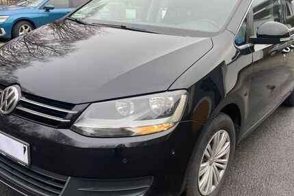 VW Sharan 252.000 km 12.250 € Frankfurt 60385