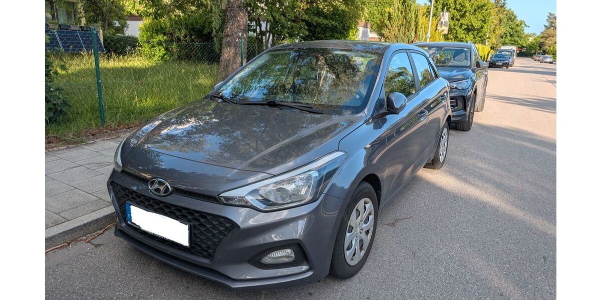 Hyundai i20 84.500 km 11.600 &euro; Ottobrunn 85521