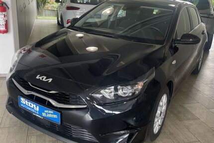 Kia ceed / Ceed 28.500 km 20.990 € Würzburg 97076