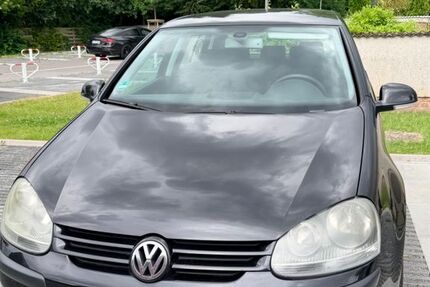 VW Golf 185.000 km 2.500 &euro; Sarstedt 31157