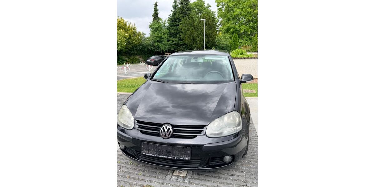 VW Golf 185.000 km 2.500 &euro; Sarstedt 31157