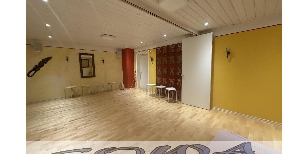 Schöne Gewerbeeinheit in der Stadtmitte in Neuburg! Ideal als Praxis oder Büro geeignet! - Ein Objekt von Ihrem Immobilienpartner SOWA Immobilien und Finanzen - Gewerbeobjekt Neuburg | Angebot:27143412