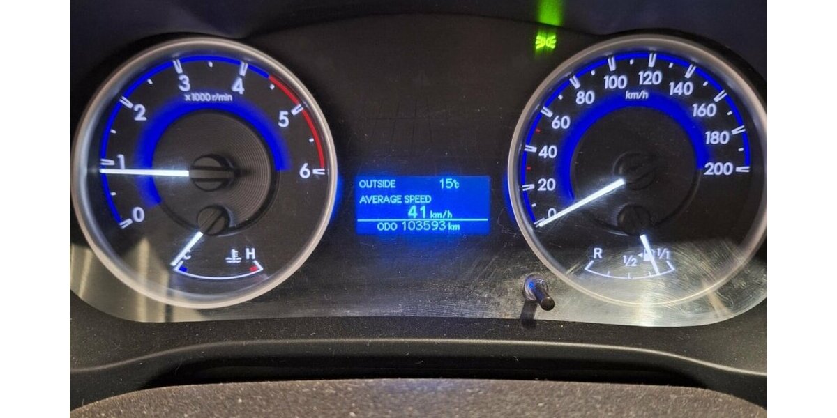 Toyota Hilux Extr.Cab Duty 4x4 Klima AHK 103.900 km 22.550 &euro; Bramsche 49565