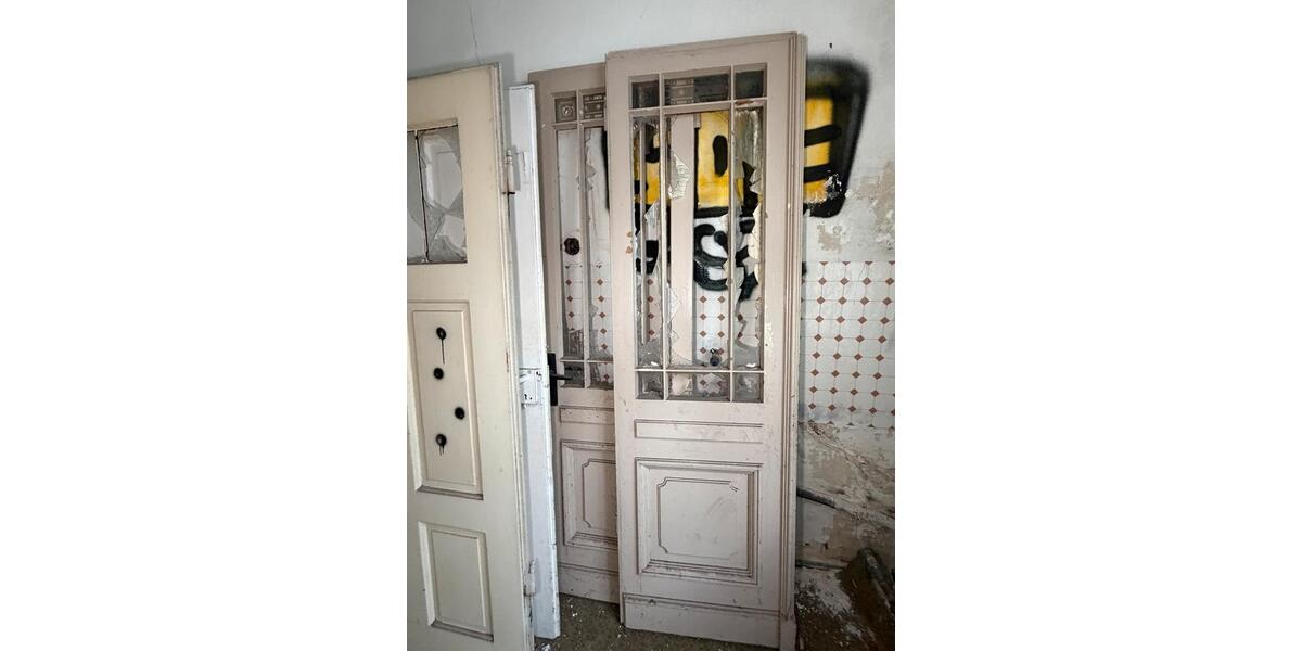 Mehrfamilienhaus, Wohnhaus Meerane - 11 Zimmer, 222 m&sup2;, 666&euro; | Angebot:25798672