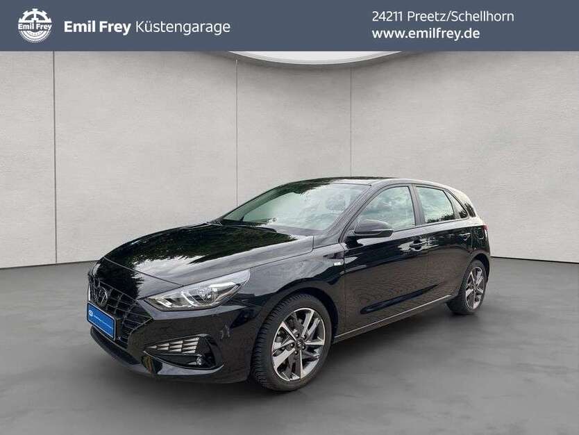 i30