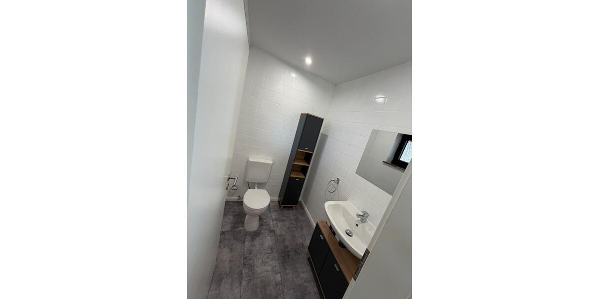 Einfamilienhaus Kusel - 10 Zimmer, 182 m&sup2;, 300.000&euro; | Angebot:26183932