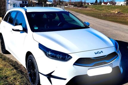 Kia ceed Sportswagon 12.000 km 26.300 &euro; Neu-Ulm 89231