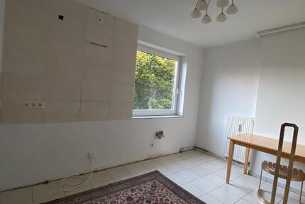 Lichtdurchflutete 4 Zimmer Wohnung in ruhiger Lage mit Balkon 4 zimmer