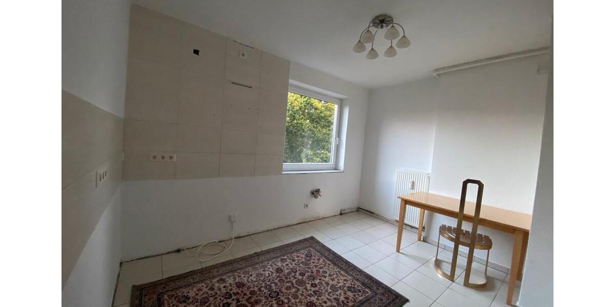 Lichtdurchflutete 4 Zimmer Wohnung in ruhiger Lage mit Balkon 4 zimmer