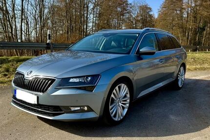 Skoda Superb 141.333 km 17.900 &euro; Goldenitz 19230