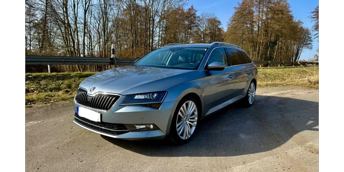 Skoda Superb 141.333 km 17.900 &euro; Goldenitz 19230