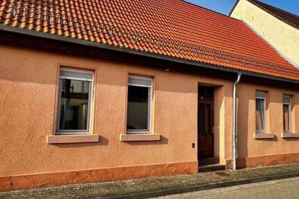 Haus Alsleben - 3 Zimmer, 85 m&sup2;, 65.000&euro; | Angebot:25452730