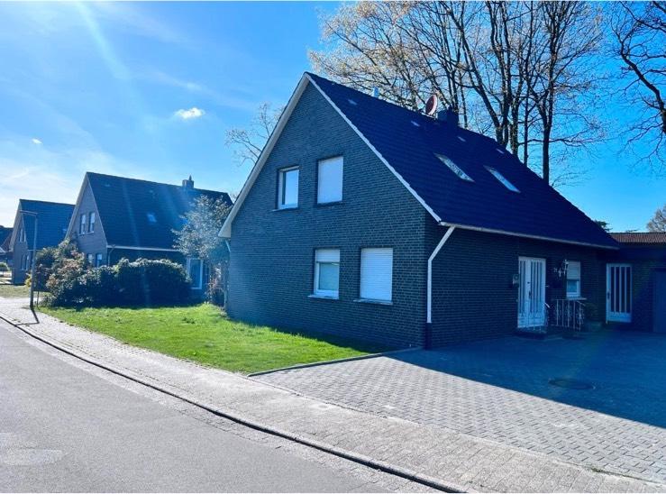 Mehrfamilienhaus, Wohnhaus Molbergen - 6 Zimmer, 140 m&sup2;, 228.000&euro; | Angebot:16247481