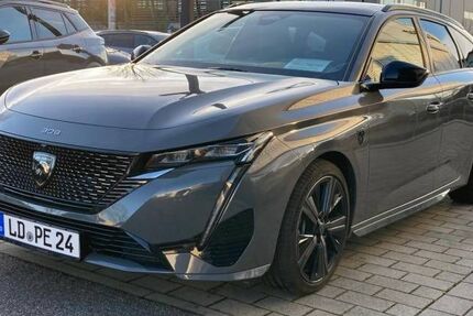 Peugeot 308 5.000 km 33.490 &euro; Landau 76829