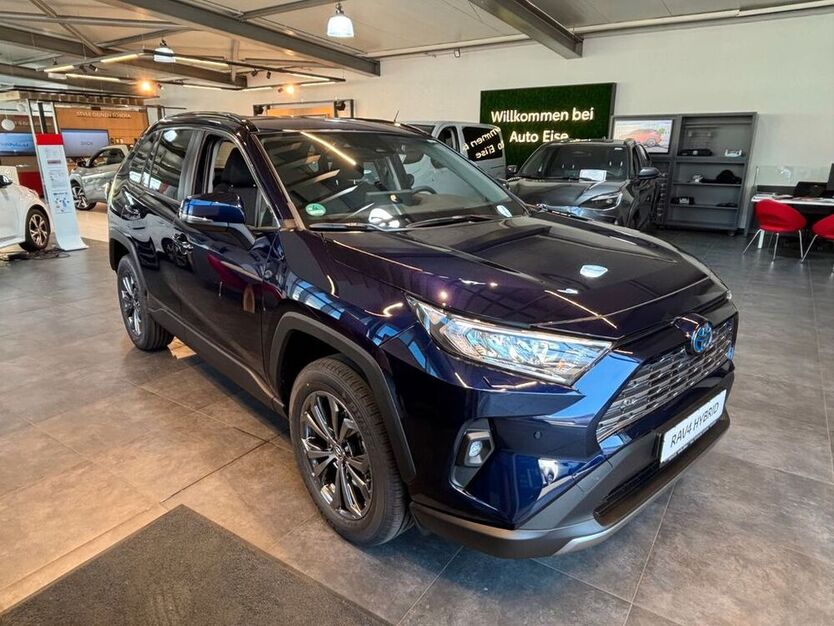 RAV 4