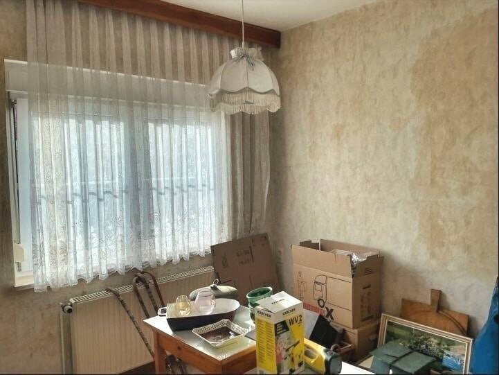 Einfamilienhaus Schönbrunn - 5 Zimmer, 140 m&sup2;, 180.000&euro; | Angebot:26501704