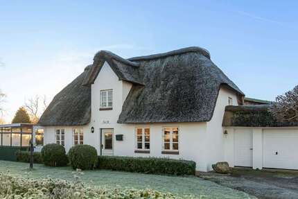 Haus Wöhrden - 4 Zimmer, 114 m&sup2;, 419.000&euro; | Angebot:24494620