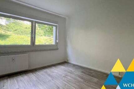 3-RaumWohnung im Grünen - Außenjalousien an allen Fenstern inklusive!