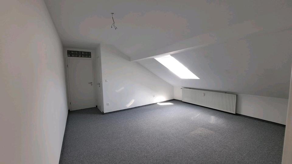 Maisonettenwohnung Neustadt bei Coburg - 2 Zimmer, 96 m&sup2;, 950&euro; | Angebot:25257452