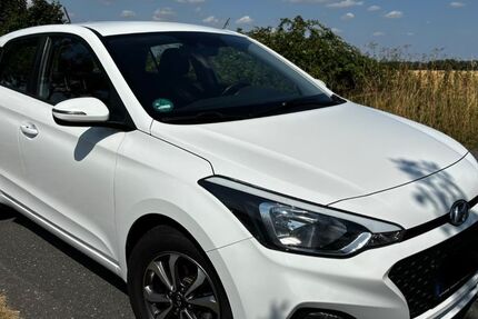 Hyundai i20 144.025 km 7.999 &euro; Oestinghausen 59510