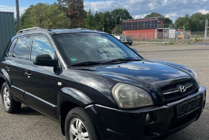 Hyundai TUCSON 241.818 km 2.000 &euro; Koblenz 56065