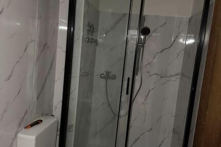 Ein Zimmer Apartment 1 zimmer