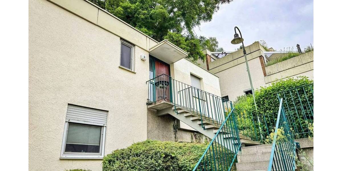 Etagenwohnung Kassel Wolfsanger/Hasenhecke - 3 Zimmer, 148 m&sup2;, 225.000&euro; | Angebot:26908868