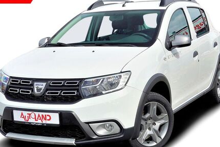 Dacia Sandero 32.270 km 12.990 € Coburg 96450