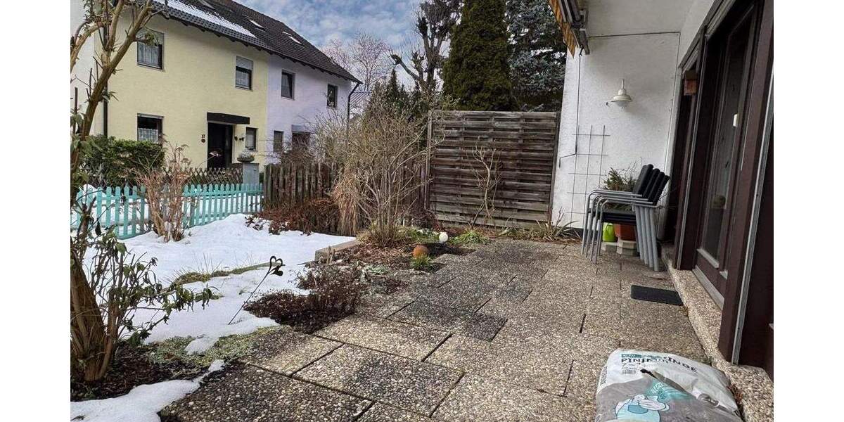 Doppelhaushälfte Zirndorf Weiherhof - 4 Zimmer, 110 m&sup2;, 375.000&euro; | Angebot:25732047